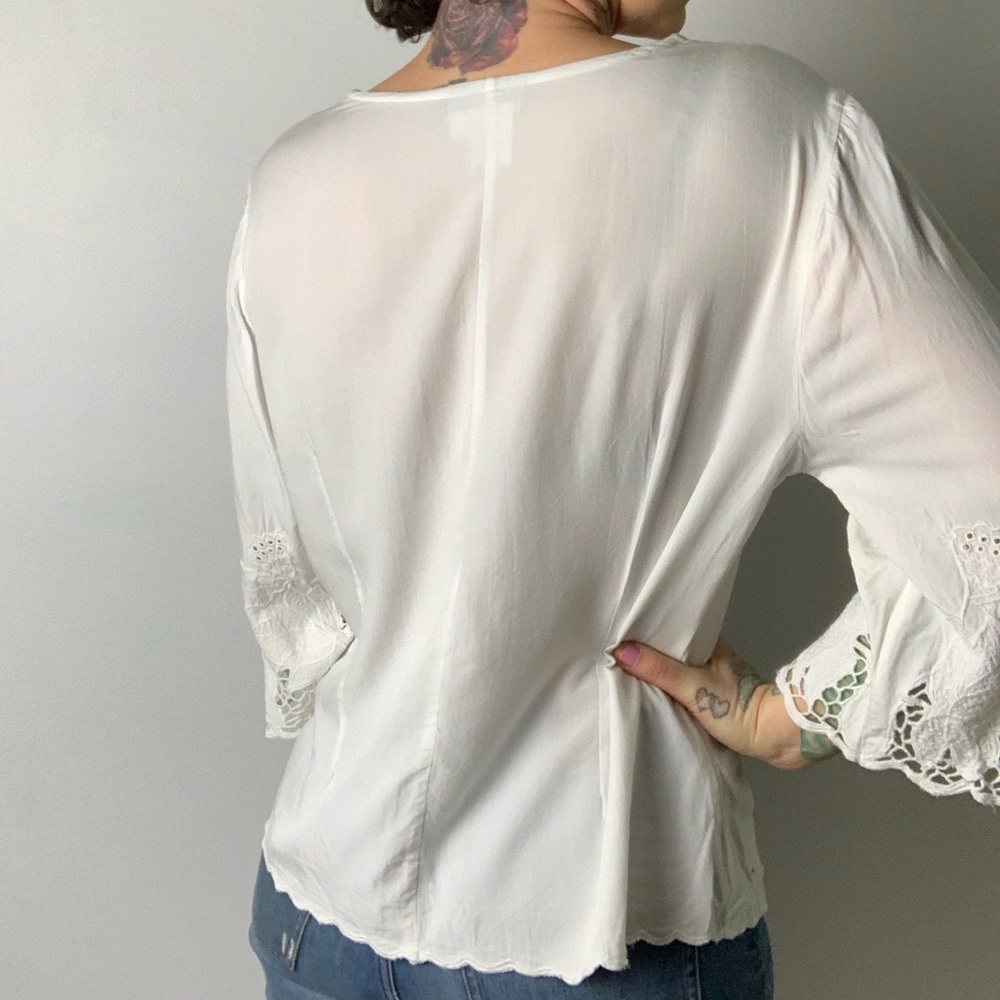SOFT SURROUNDINGS Scalloped Button Up Blouse - Picture 4 of 5